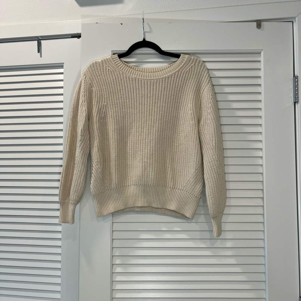 GAP Women's Cream Crew Neck Sweater